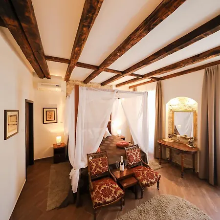 Luxury Contessa Vitali 4* זאדאר