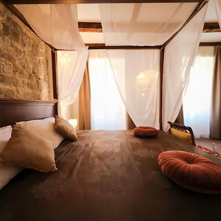Guest house Luxury Contessa Vitali 4*