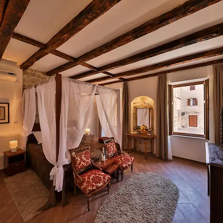Luxury Contessa Vitali Guest house 4*